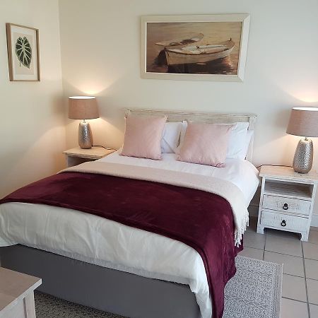 Thirty River Club Villas Managed By The Paper Fig House Plettenberg Bay Exterior foto